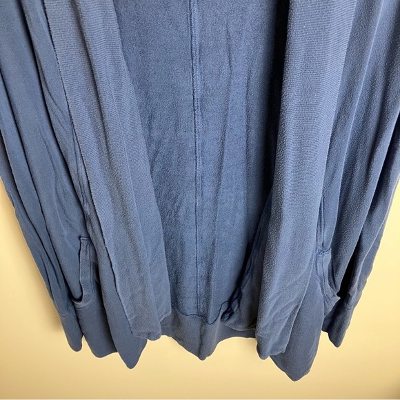 Athleta Pranayama Wrap in Chrome Blue Medium Tall - Picture 6 of 13